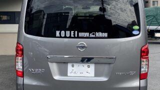 ガラスメンテとステッカー